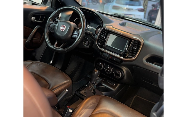 imagem-https://www.socarrao.com.br/sc-vehicle-images-prod/4463229/1793139206793-1_070423.jpg