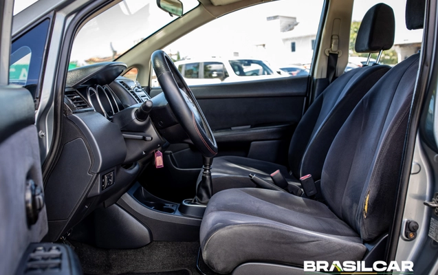 imagem-https://www.socarrao.com.br/sc-vehicle-images-prod/4463320/1793140097217-003_6b58a44ba8776bed92b49be6141fe71f.jpg