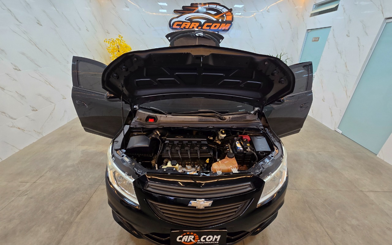 imagem-https://www.socarrao.com.br/sc-vehicle-images-prod/4463544/1793142277074-MjAyNjEwMjdfMTgwMjE4LmpwZw.jpg