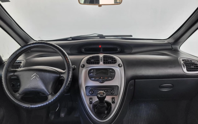 imagem-https://www.socarrao.com.br/sc-vehicle-images-prod/4463773/1793144579373-003_e3b3a00aec712ea51aa77f5064e340b0.jpg
