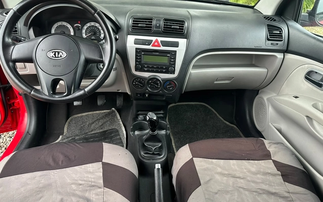 imagem-https://www.socarrao.com.br/sc-vehicle-images-prod/4464384/1793150899274-003_b7437dbd82a9256fa6845d95db12573f.jpg