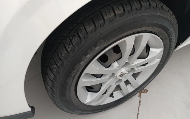 imagem-https://www.socarrao.com.br/sc-vehicle-images-prod/4465272/1793160067445-1_110805.jpg