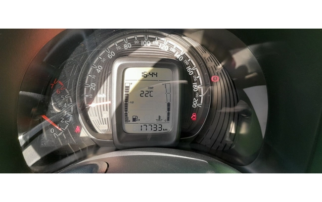 imagem-https://www.socarrao.com.br/sc-vehicle-images-prod/4466254/1793162088243-1_044321.jpg