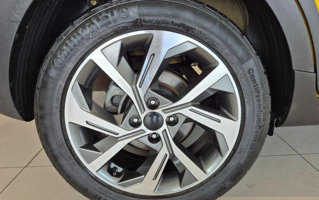 imagem-https://www.socarrao.com.br/sc-vehicle-images-prod/4467927/1793188218635-8612967_5_B_c39592dc68.jpeg