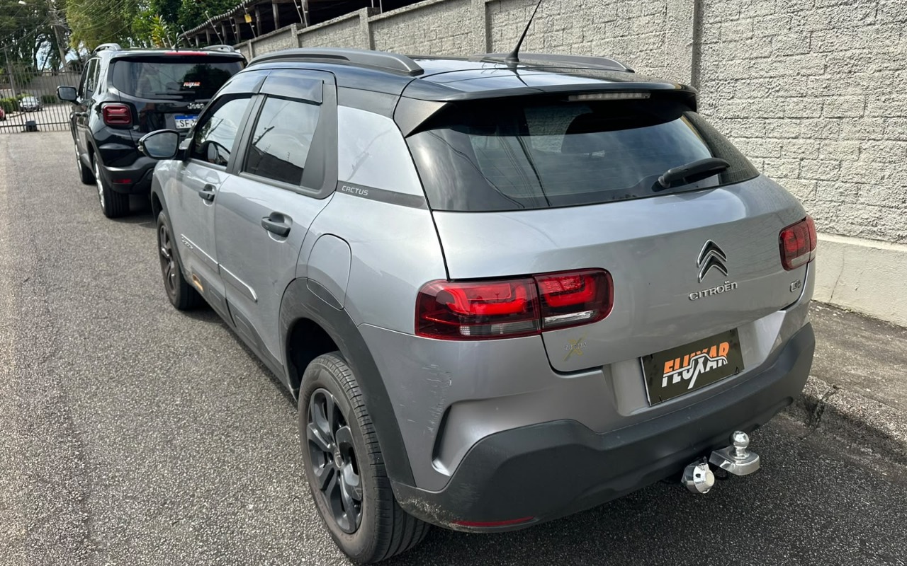 imagem-https://www.socarrao.com.br/sc-vehicle-images-prod/4468207/1793189939136-V2hhdHNBcHAgSW1hZ2UgMjAyNi0xMC0yNyBhdCAxNy4zNi40MCAoMikuanBlZw.jpeg