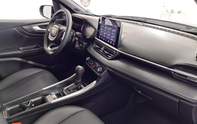 imagem-https://www.socarrao.com.br/sc-vehicle-images-prod/4468351/1793190614396-gm7fgMoVsqxzD16CeulFlZGpWJBVHUZ5.jpg