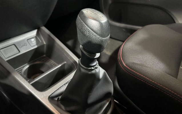 imagem-https://www.socarrao.com.br/sc-vehicle-images-prod/4468424/1793191290576-5_035928.jpg