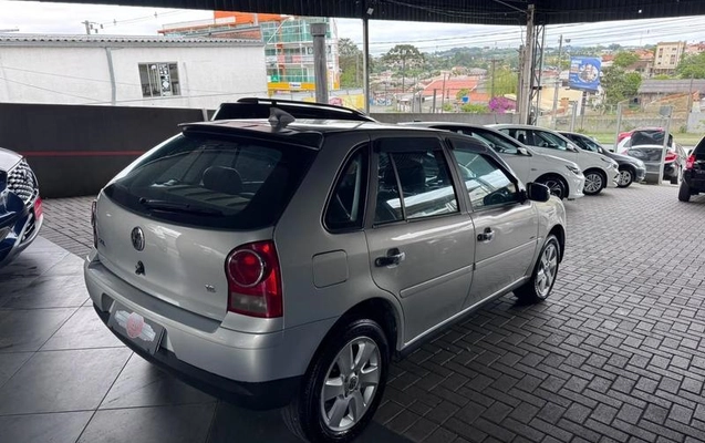 imagem-https://www.socarrao.com.br/sc-vehicle-images-prod/4468429/1793191424560-8613123_5_B_dd0493eafe.jpeg