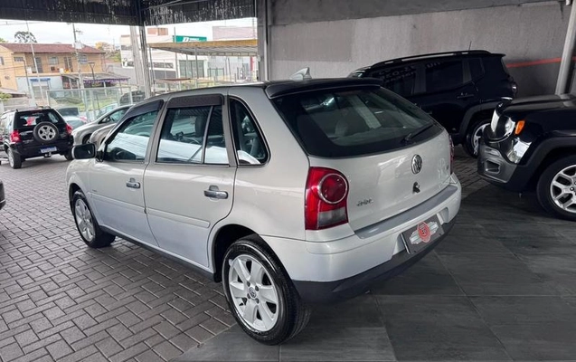imagem-https://www.socarrao.com.br/sc-vehicle-images-prod/4468429/1793191424562-8613123_6_B_e4c424d115.jpeg