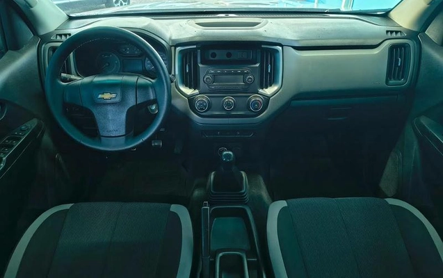 imagem-https://www.socarrao.com.br/sc-vehicle-images-prod/4468430/1793191341465-8340505_9_B_ffb237d6b3.jpeg