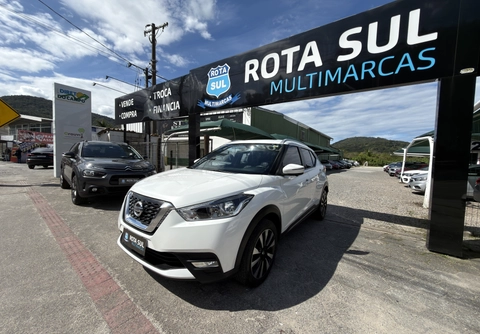 Nissan KICKS 2017 Branco — foto 1 de 3