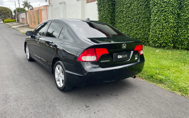 imagem-https://www.socarrao.com.br/sc-vehicle-images-prod/4468459/1793191477918-9cbfcde7-b045-4784-8e1a-4cdcd49c678d.jpg