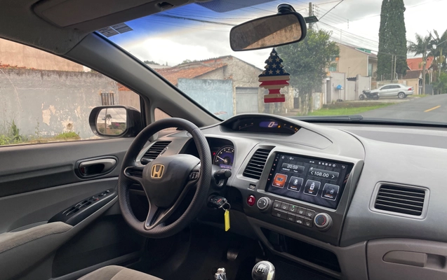 imagem-https://www.socarrao.com.br/sc-vehicle-images-prod/4468459/1793191477927-d33ad076-9156-4745-9575-1d7d114fc166.jpg
