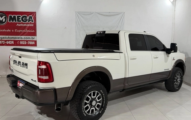 imagem-https://www.socarrao.com.br/sc-vehicle-images-prod/4468577/1793192229159-4829fc4380944031b70d36600800e208_1793191636838.jpg