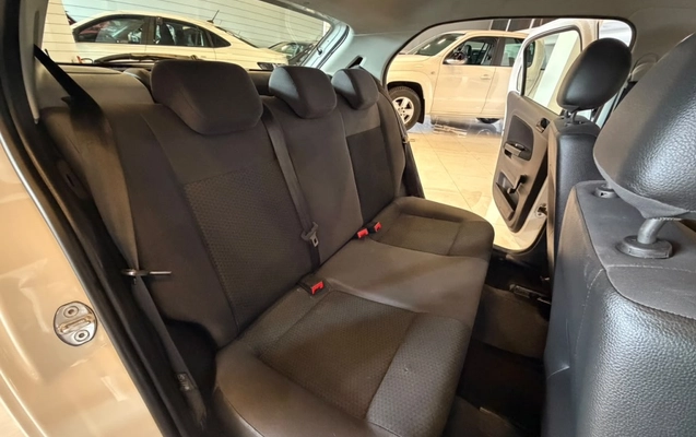 imagem-https://www.socarrao.com.br/sc-vehicle-images-prod/4468607/1793192401178-11_095924.jpg