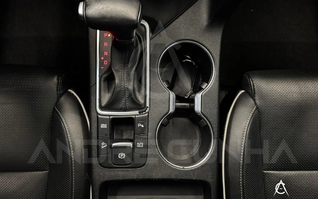 imagem-https://www.socarrao.com.br/sc-vehicle-images-prod/4468786/1793193696918-34975a70ad1f4eef85a81a9dd9c7dea0_1792788581752.jpg