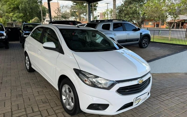 imagem-https://www.socarrao.com.br/sc-vehicle-images-prod/4468799/1793193743852-8611535_18_B_4686e3863d.jpeg