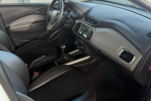 imagem-https://www.socarrao.com.br/sc-vehicle-images-prod/4468799/1793193743887-8611535_0_B_861d6d801a.jpeg