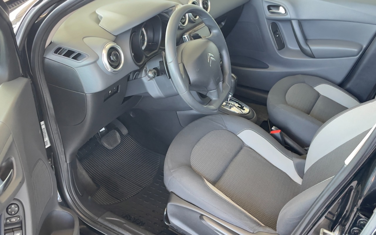 imagem-https://www.socarrao.com.br/sc-vehicle-images-prod/4468820/1793193853376-SU1HXzE3NzIuSlBFRw.JPEG
