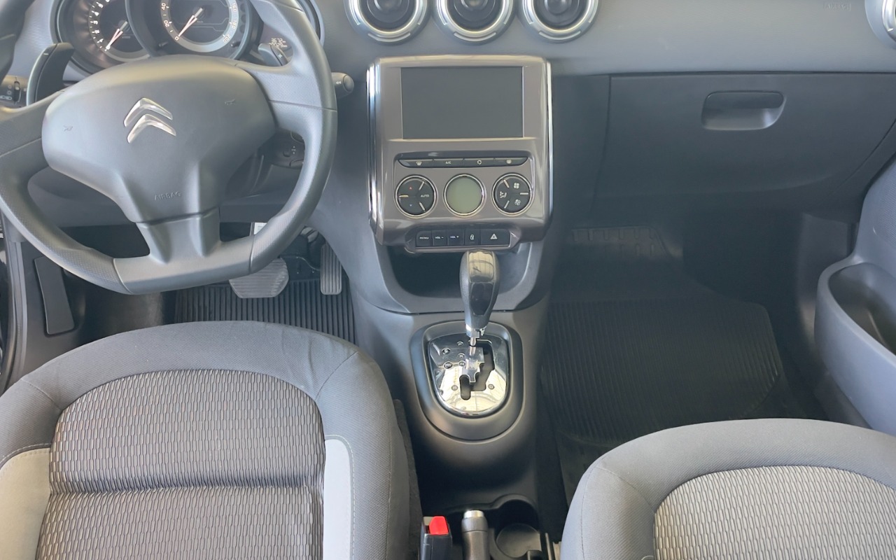imagem-https://www.socarrao.com.br/sc-vehicle-images-prod/4468820/1793193853482-SU1HXzE3NzQuSlBFRw.JPEG