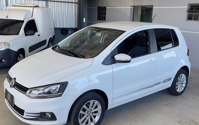 imagem-https://www.socarrao.com.br/sc-vehicle-images-prod/4468917/1793194490212-SU1HXzI2MjMuanBn.jpg