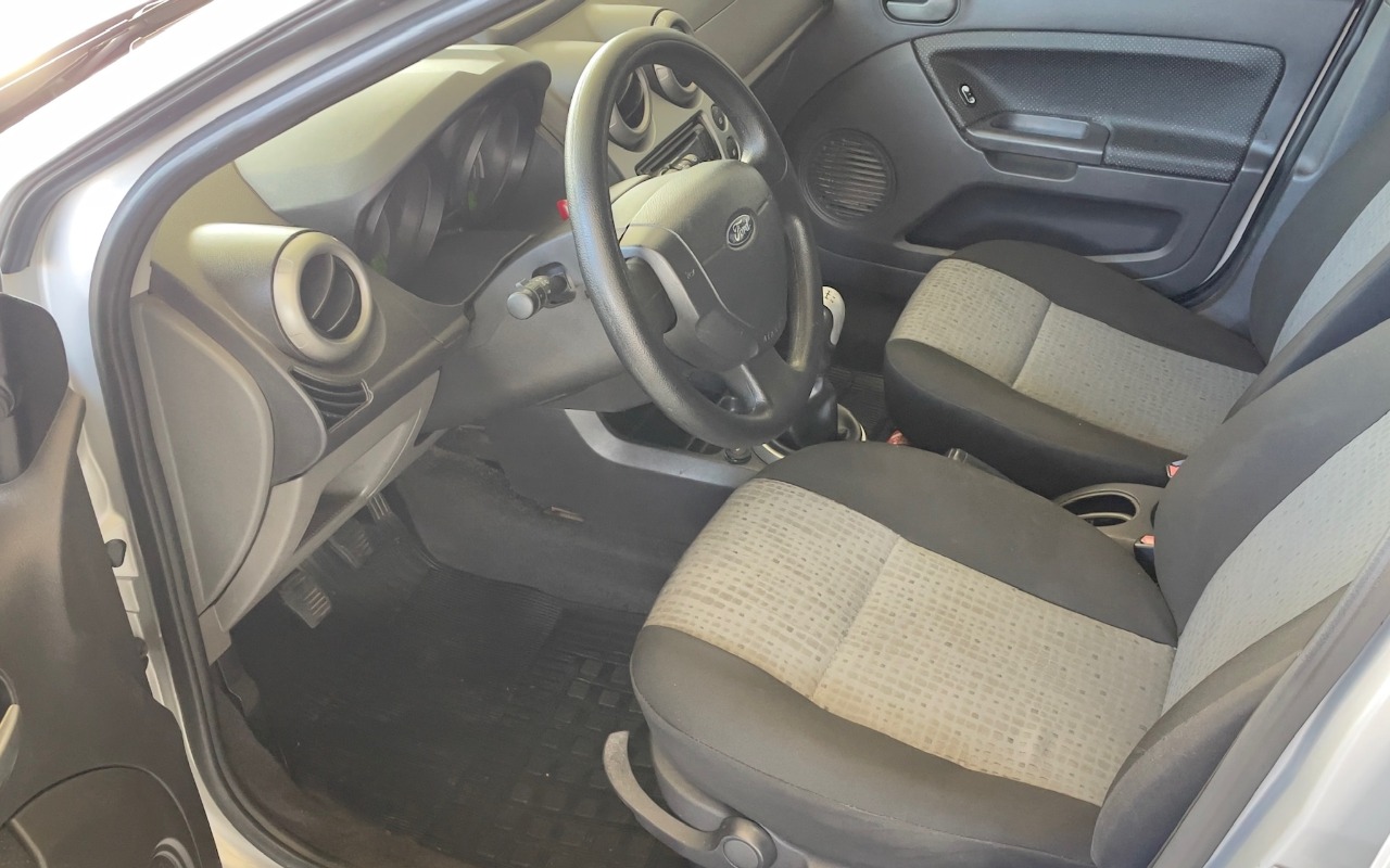 imagem-https://www.socarrao.com.br/sc-vehicle-images-prod/4468969/1793194741714-SU1HXzMxMDMuanBn.jpg