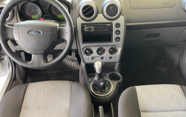 imagem-https://www.socarrao.com.br/sc-vehicle-images-prod/4468969/1793194741910-SU1HXzMxMDUuanBn.jpg