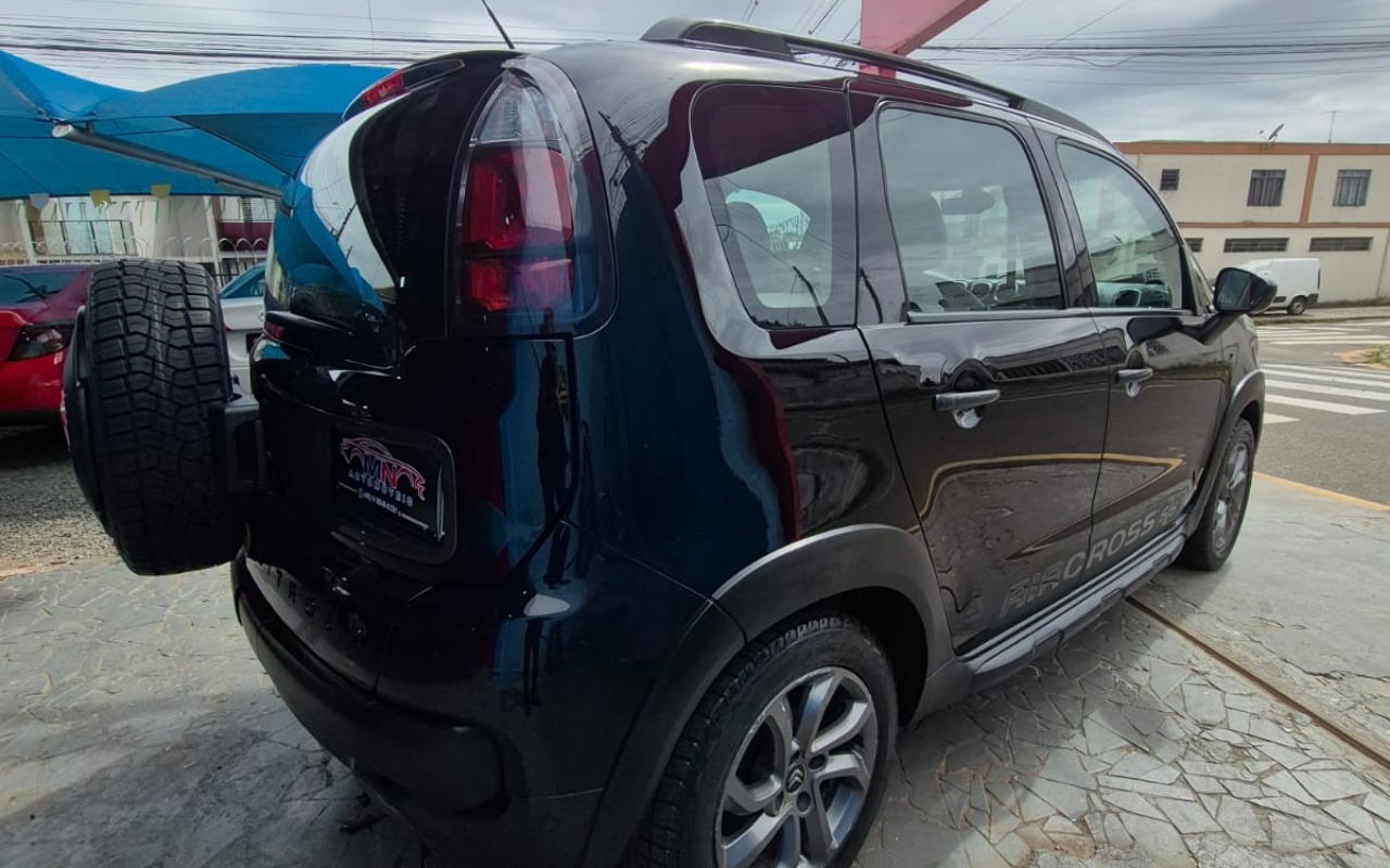 imagem-https://www.socarrao.com.br/sc-vehicle-images-prod/4469032/1793195258272-V2hhdHNBcHAgSW1hZ2UgMjAyNi0xMC0yOCBhdCAxMC4xNC4yOSAoMykuanBlZw.jpeg