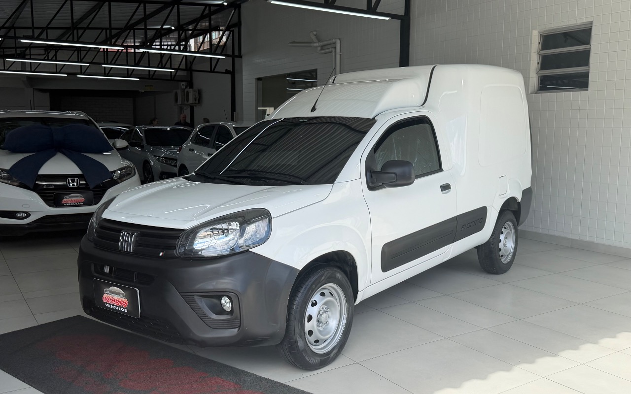 imagem-https://www.socarrao.com.br/sc-vehicle-images-prod/4469045/1793195314225-SU1HXzc2NzEuanBlZw.jpeg