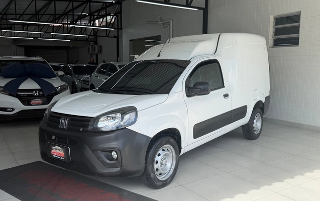 imagem-https://www.socarrao.com.br/sc-vehicle-images-prod/4469045/1793195314225-SU1HXzc2NzEuanBlZw.jpeg