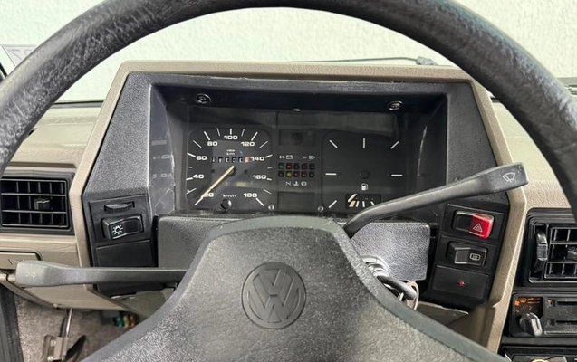imagem-https://www.socarrao.com.br/sc-vehicle-images-prod/4469150/1793196326458-8612410_12_B_55e8648c8a.jpeg