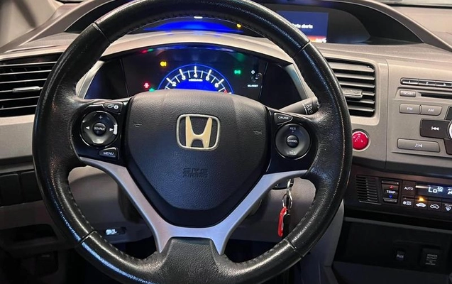 imagem-https://www.socarrao.com.br/sc-vehicle-images-prod/4469153/1793223298500-8613755_9_B_a3cc92ca85.jpeg