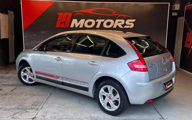 imagem-https://www.socarrao.com.br/sc-vehicle-images-prod/4469207/1793223304918-8613821_0_B_5581f0d4fe.jpeg