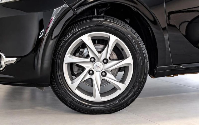 imagem-https://www.socarrao.com.br/sc-vehicle-images-prod/4469247/1793196712200-8454700_4_B_1c29a476f0.jpeg