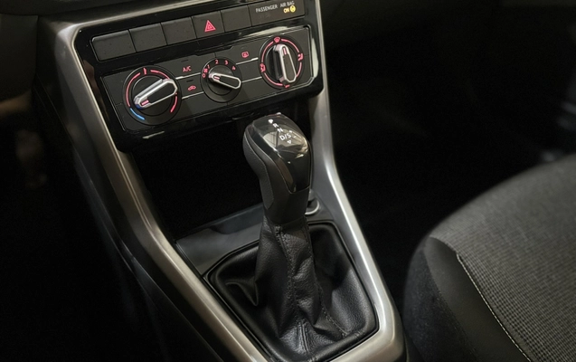 imagem-https://www.socarrao.com.br/sc-vehicle-images-prod/4469355/1793197391364-app-photos-PoTlHdqbJsfhLpKFf66sKfAP7J1cFTid.jpg