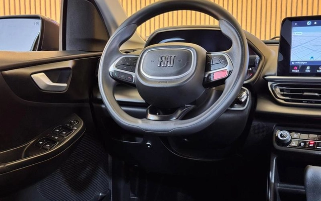 imagem-https://www.socarrao.com.br/sc-vehicle-images-prod/4469443/1793208214944-8610793_13_B_22e547b4df.jpeg