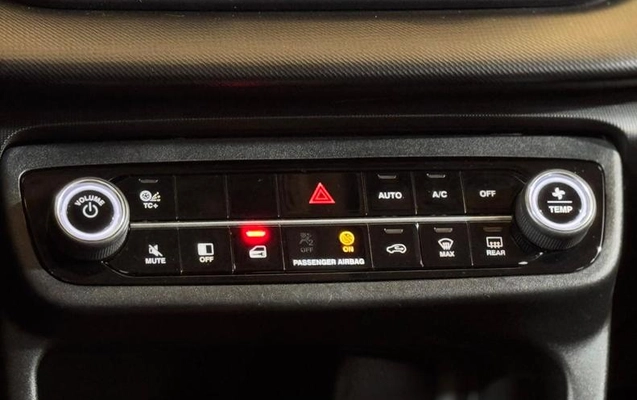 imagem-https://www.socarrao.com.br/sc-vehicle-images-prod/4469443/1793208214945-8610793_16_B_1c2dfcf1b4.jpeg