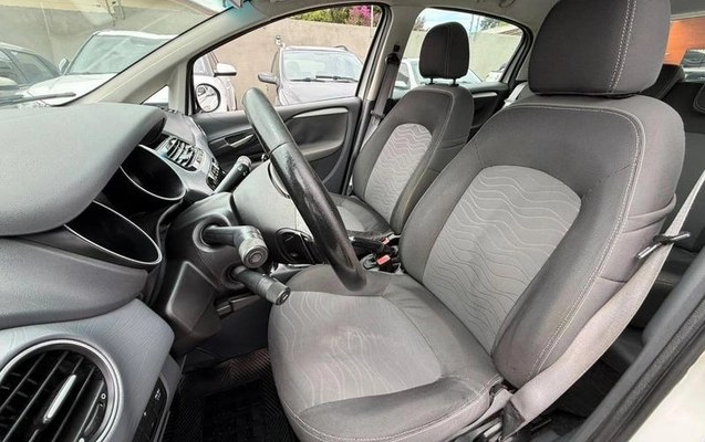 imagem-https://www.socarrao.com.br/sc-vehicle-images-prod/4469497/1793208016295-8611812_9_B_80e670777c.jpeg