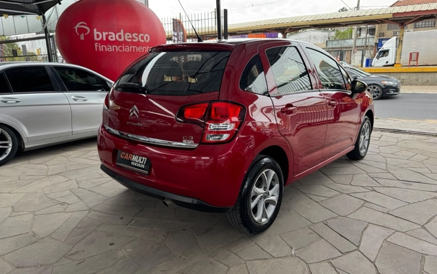 imagem-https://www.socarrao.com.br/sc-vehicle-images-prod/4469627/1793199837250-V2hhdHNBcHAgSW1hZ2UgMjAyNi0xMC0yOCBhdCAxMS41OC4wNyAoMikuanBlZw.jpeg