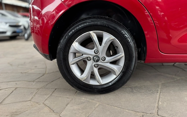 imagem-https://www.socarrao.com.br/sc-vehicle-images-prod/4469627/1793199837774-V2hhdHNBcHAgSW1hZ2UgMjAyNi0xMC0yOCBhdCAxMS41OC4wOCAoMykuanBlZw.jpeg
