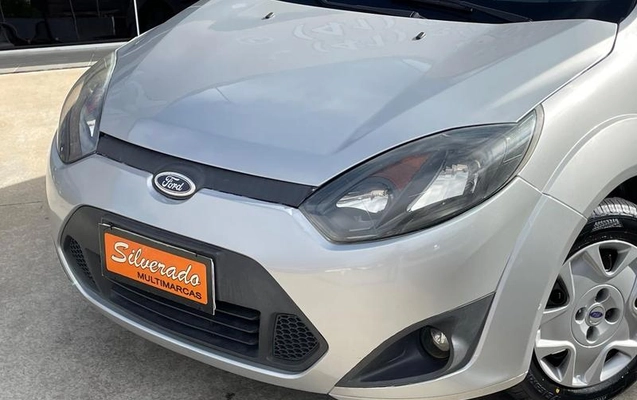 imagem-https://www.socarrao.com.br/sc-vehicle-images-prod/4469687/1793200231435-8600183_1_B_96453a9e6c.jpeg