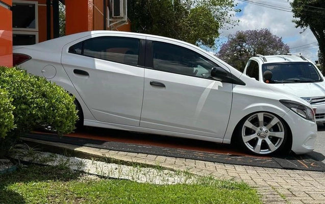 imagem-https://www.socarrao.com.br/sc-vehicle-images-prod/4469707/1793200402830-8609156_18_B_c54e309aa5.jpeg