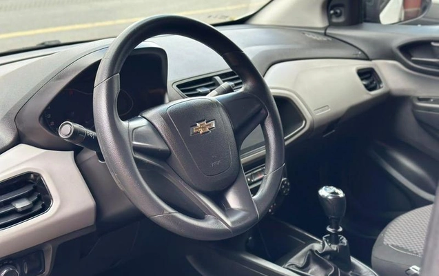imagem-https://www.socarrao.com.br/sc-vehicle-images-prod/4469707/1793200402847-8609156_9_B_90a24a9b42.jpeg