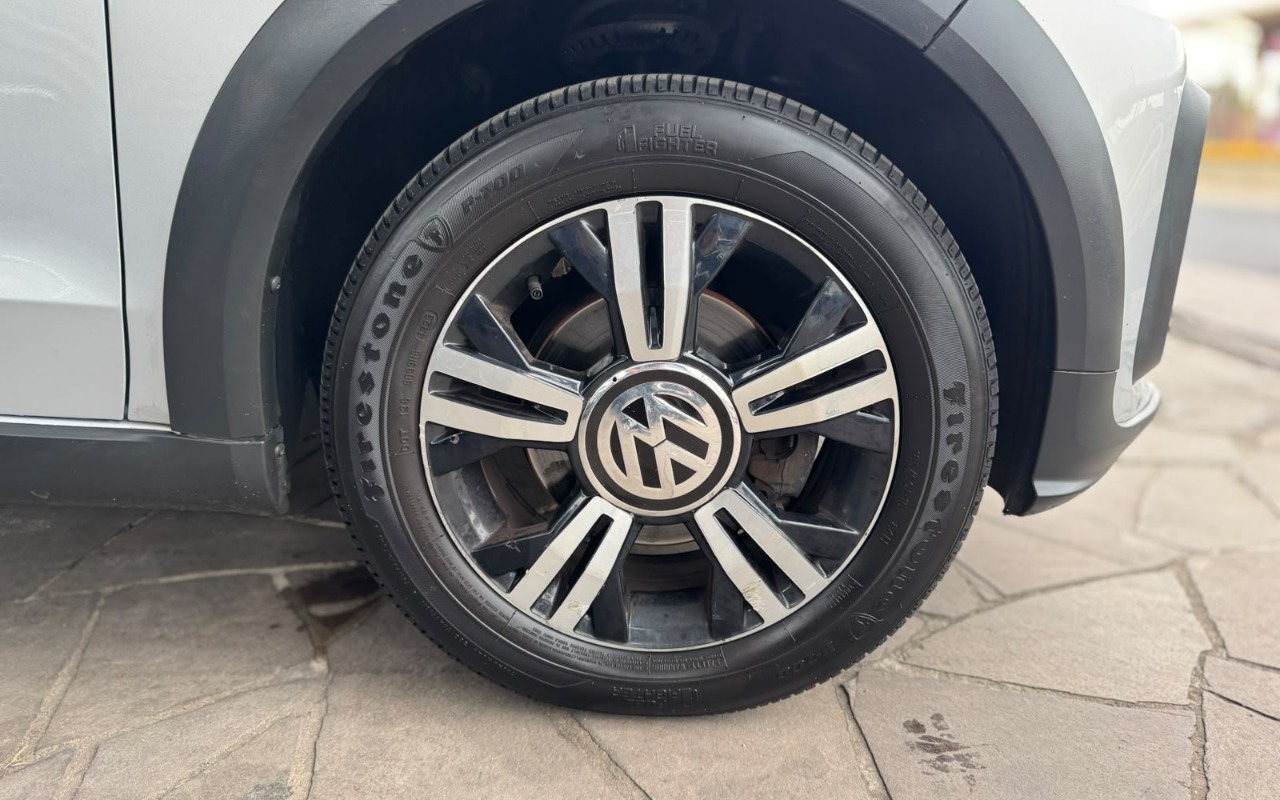 imagem-https://www.socarrao.com.br/sc-vehicle-images-prod/4469709/1793200415720-V2hhdHNBcHAgSW1hZ2UgMjAyNi0xMC0yOCBhdCAxMi4wMi4xNSAoMSkuanBlZw.jpeg