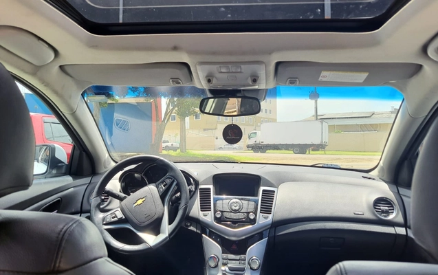 imagem-https://www.socarrao.com.br/sc-vehicle-images-prod/4469710/1793200422263-V2hhdHNBcHAgSW1hZ2UgMjAyNi0xMC0yOCBhdCAxMS41Mi4yNCAoMSkuanBlZw.jpeg