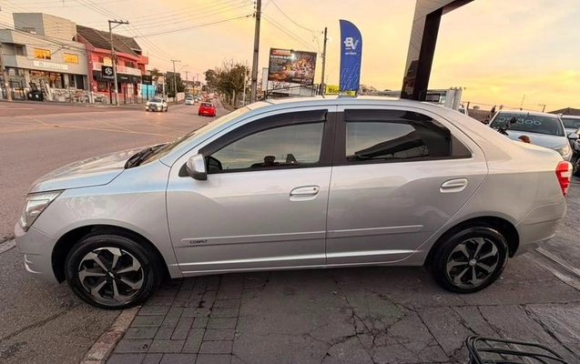 imagem-https://www.socarrao.com.br/sc-vehicle-images-prod/4470087/1793203612347-8275936_2_B_2adbbd9102.jpeg