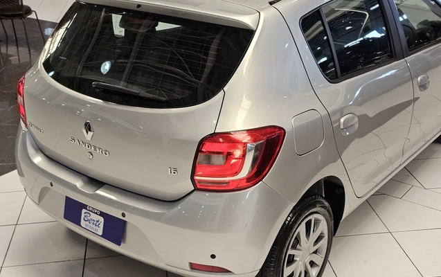 imagem-https://www.socarrao.com.br/sc-vehicle-images-prod/4470108/1793203703940-1_054734.jpg