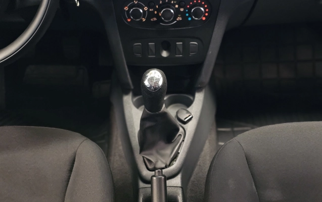 imagem-https://www.socarrao.com.br/sc-vehicle-images-prod/4470108/1793203703960-1_054753.jpg