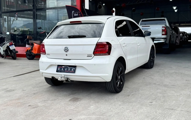 imagem-https://www.socarrao.com.br/sc-vehicle-images-prod/4470151/1793204002863-d1b67549e7c5456a835f7d6c572aad3e_1793128805961.jpg
