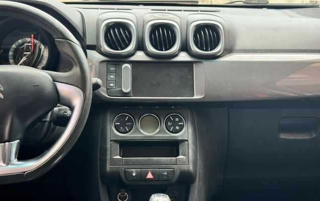 imagem-https://www.socarrao.com.br/sc-vehicle-images-prod/4470194/1793204190319-32fcaf02f6a04db0b4b6c55b6baaa8ff_1792414556788.jpg